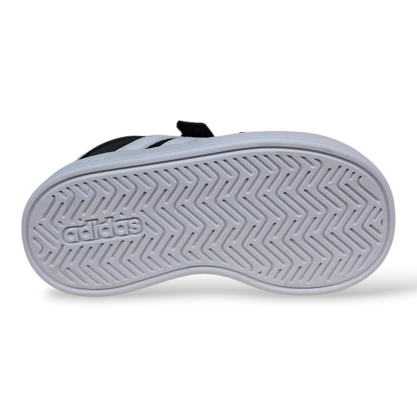 sneakers-classiche-bambini-piccoli-adidas-grand-court-nero-bianco-velcro-strappo-scarpetteria-gica-trani