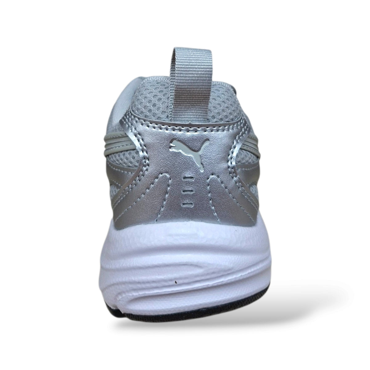 sneakers-puma-milenio-tech-grigio-bianco-con-sottopiede-ammortizzato-scarpetteria-gica-trani
