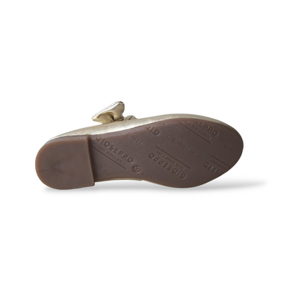 Calzature-eleganti-bambina-primavera-estate-2026-Gioseppo-Errol-platino-Scarpetteria-Gica-Trani
