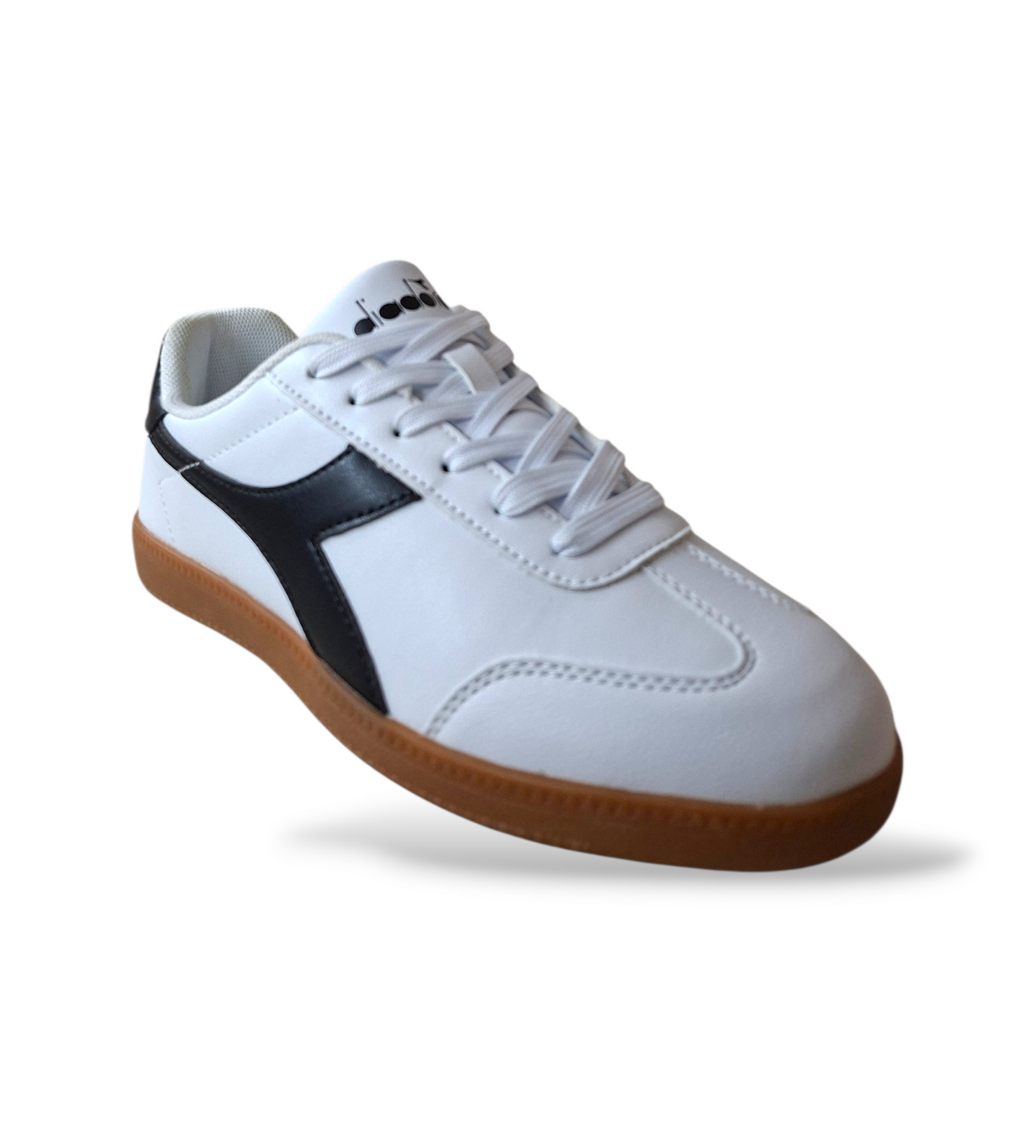 scarpe-palestra-ragazzo-Diadora-Kyoto-bianco-nero-laccio-taglie-36-39-Scarpetteria-Gica-Trani
