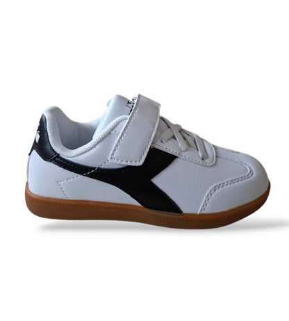 Diadora-Kyoto-sneakers-indoor-bambino-bianco-nero-pelle-sintetica-velcro-laccio-elastico-Scarpetteria-Gica-Trani
