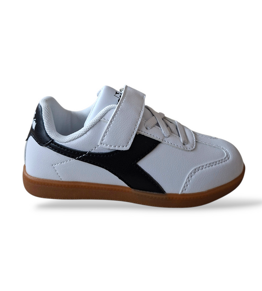 Diadora-Kyoto-sneakers-indoor-bambino-bianco-nero-pelle-sintetica-velcro-laccio-elastico-Scarpetteria-Gica-Trani
