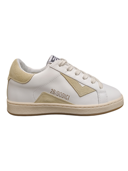 Scarpe sneakers Bambini e ragazzi 2B12 JRSUPRIME  bianco-beige laccio