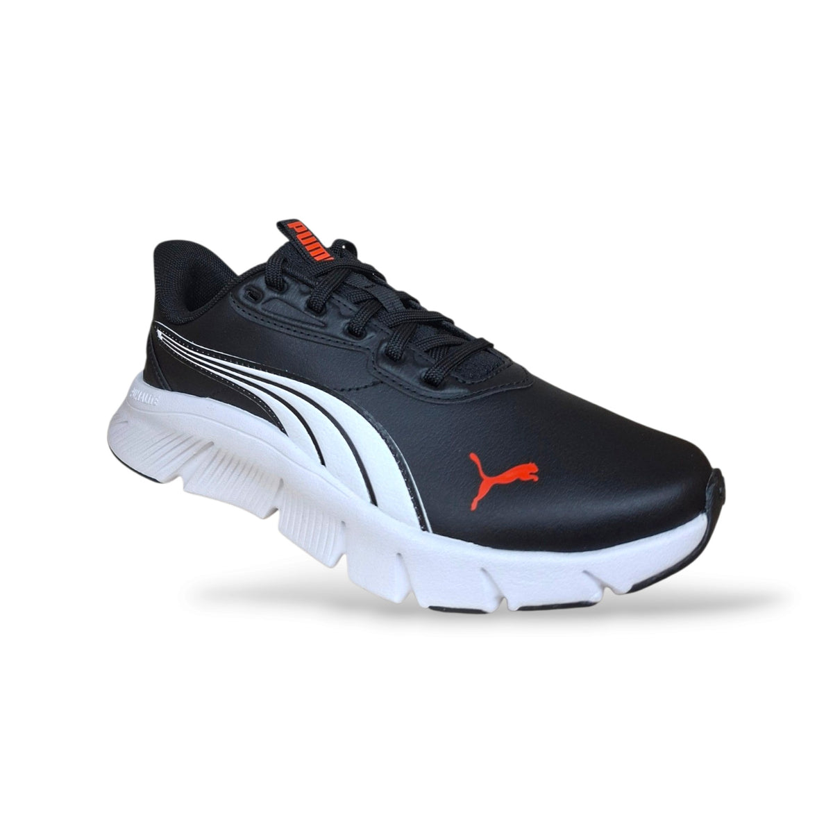scarpe-puma-bambini-nero-bianche-in-pelle-chiusura-con-lacci-taglie-36-38-5-scarpetteria-gica-trani
