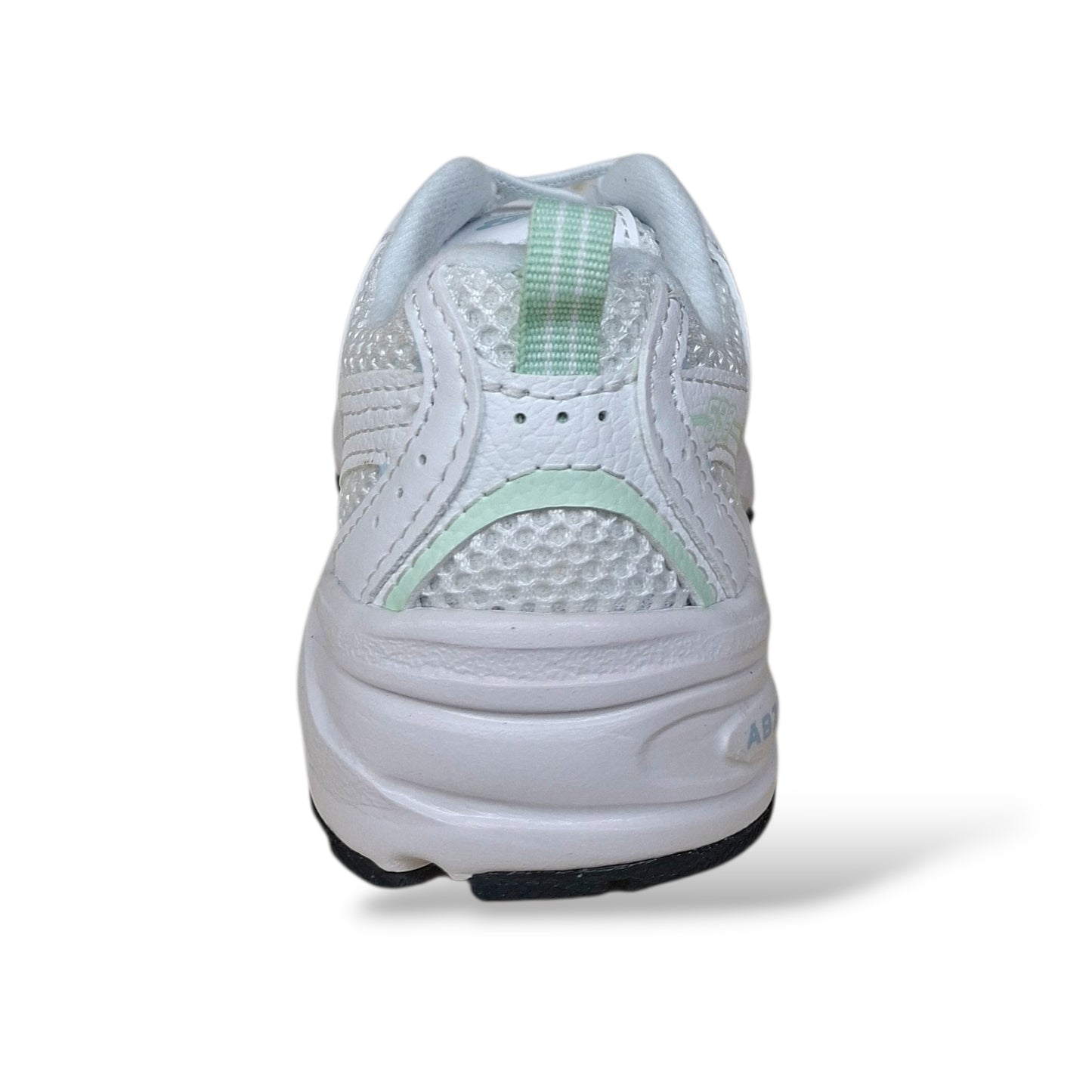 Scarpe-bambino-New-Balance-530-bianche-dettagli-verde-Scarpetteria-Gica-Trani
