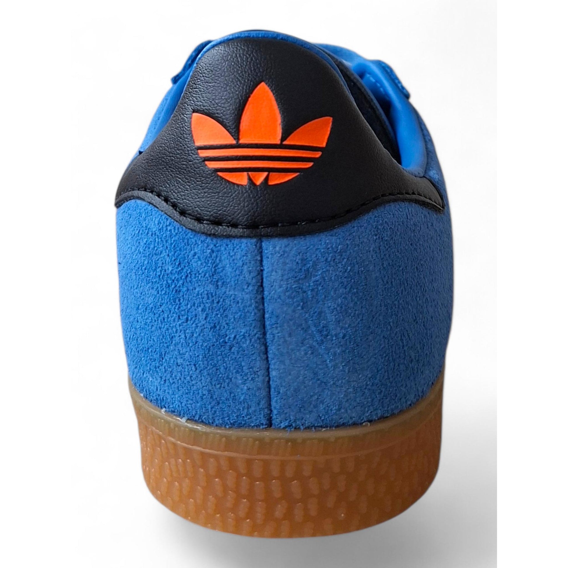 Adidas-Gazelle-J-JP7124-bambino-suola-gomma-naturale-aderenza-vista-dal-basso-taglia-36-40-Scarpetteria-Gica-Trani