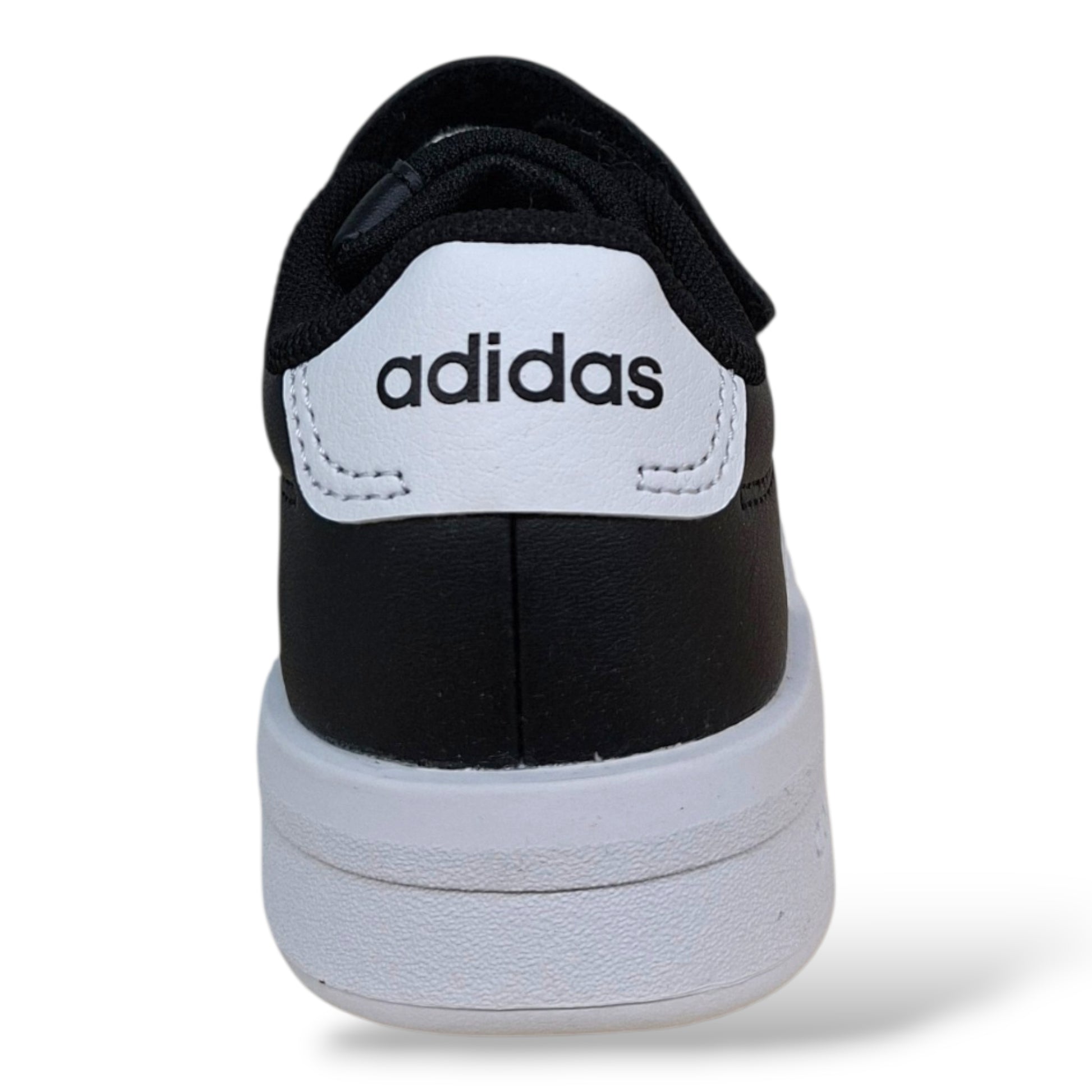adidas-grand-court-hp3533-sneakers-bambino-nero-bianco-lacci-elastici-velcro-scarpetteria-gica-trani
