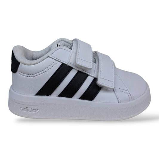 adidas-grand-court-hp3534-sneakers-bambina-bianco-nero-strappo-velcro-pelle-taglie-20-27-scarpetteria-gica-trani
