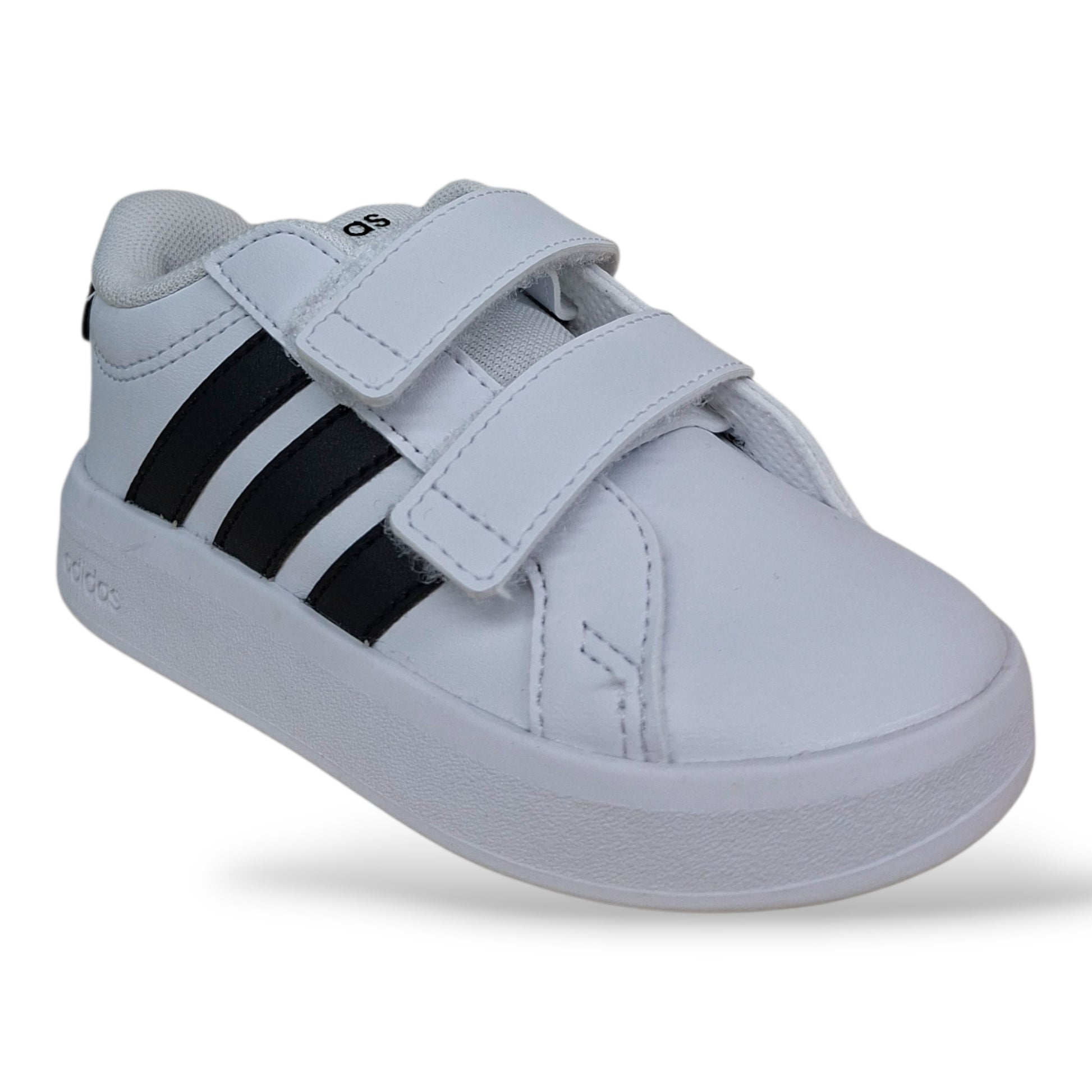 scarpe-pelle-bambina-piccola-adidas-grand-court-bianco-nero-velcro-strappo-primi-passi-scarpetteria-gica-trani
