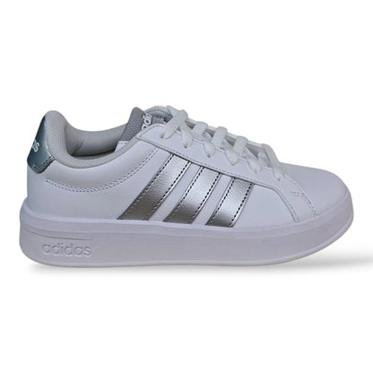 adidas-grand-court-jp9363-sneakers-ragazze-bianco-cangiante-iridescente-lacci-pelle-taglie-36-40-scarpetteria-gica-trani
