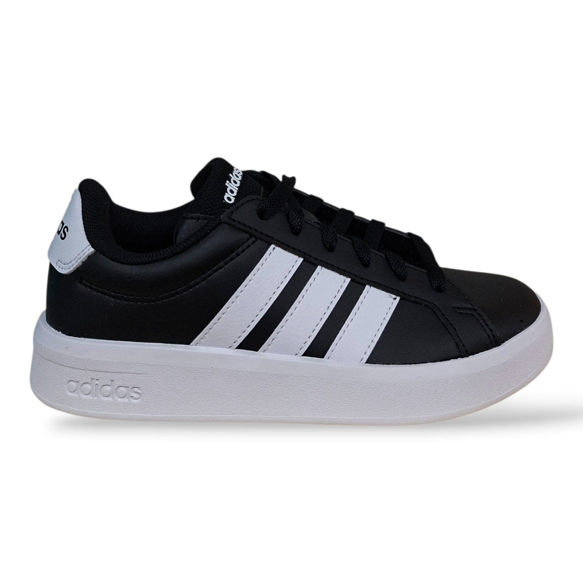 adidas-grand-court-jp9366-sneakers-ragazze-nero-bianco-lacci-pelle-taglie-36-40-scarpetteria-gica-trani
