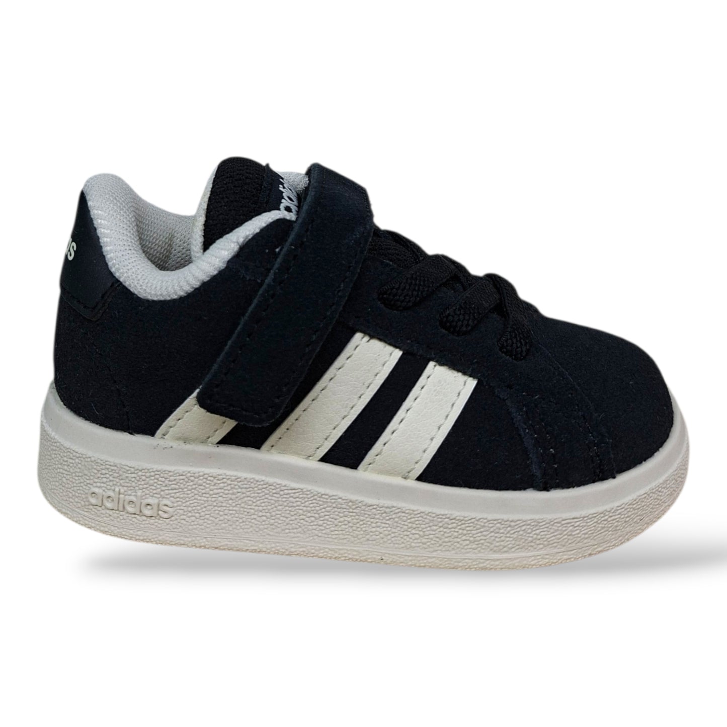 adidas-grand-court-jr0779-sneakers-bambini-nero-bianco-suede-laccio-elastico-velcro-taglie-20-27-scarpetteria-gica-trani
