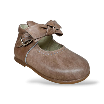 scarpine-bambolina-primi-passi-bambina-panyno-b1528-beige-pelle-naturale-morbida-respirante-fiocco-estraibile-fibbia-fodera-pelle-sottopiede-anatomico-fondo-gomma-delicata-versatile-taglie-19-23-scarpetteria-gica-trani
