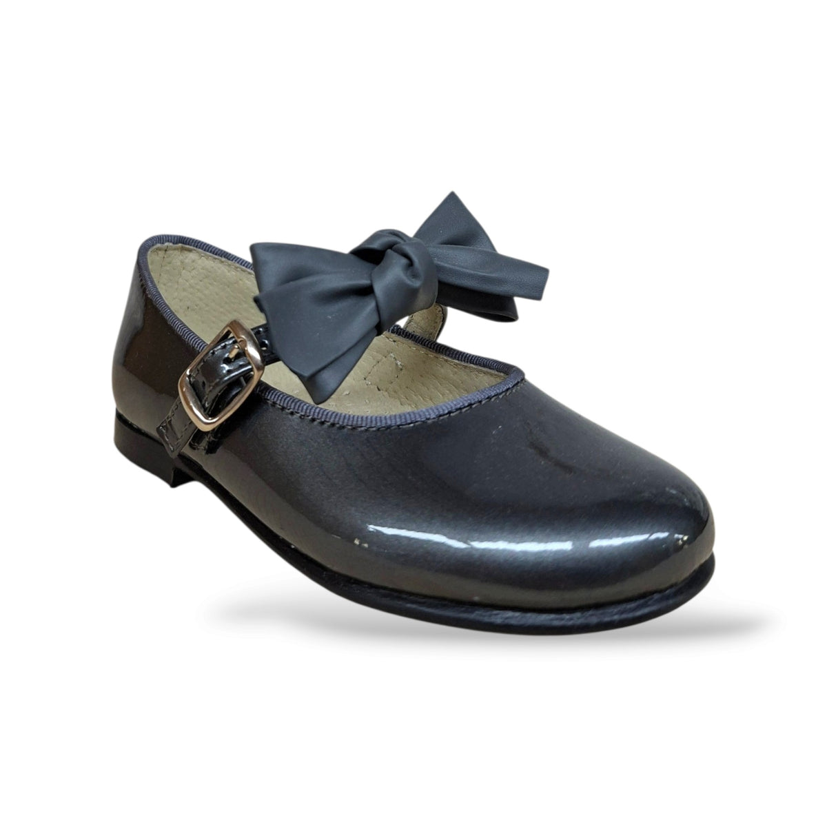ballerina-bambolina-bambina-panyno-b2601-grigio-vernice-lucida-metallica-sofisticata-fiocco-estraibile-fibbia-fodera-pelle-sottopiede-anatomico-fondo-gomma-minimal-contemporanea-taglie-24-29-scarpetteria-gica-trani
