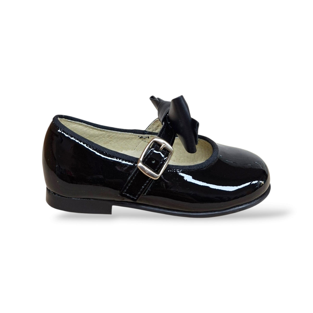panyno-b2601-ballerina-bambolina-bambina-nero-vernice-lucida-fiocco-estraibile-fibbia-elegante-classica-cerimonia-battesimo-prima-comunione-taglie-24-29-scarpetteria-gica-trani
