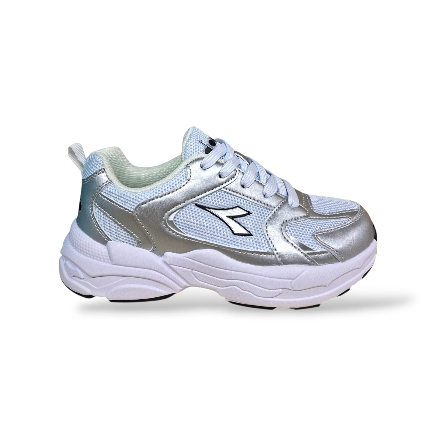 diadora-alley-sneakers-ragazzi-grigio-metal-bianco-lacci-tradizionali-taglie-36-39-scarpetteria-gica-trani
