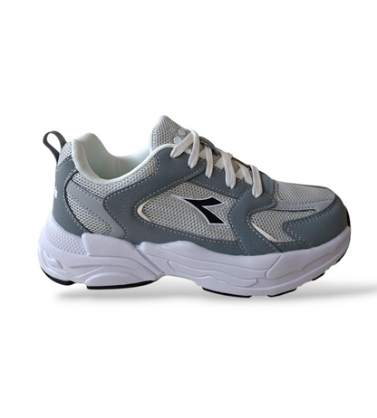 Diadora Alley – Sneakers Ragazzo Grigio Bianco | Scamosciato e Laccio | Taglie 36-39