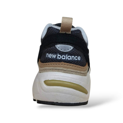 New Balance 878 Sneakers Bambini Ragazzi Nero Bianco | Taglia 20-35 | Suede Tessuto | Scarpetteria Gica