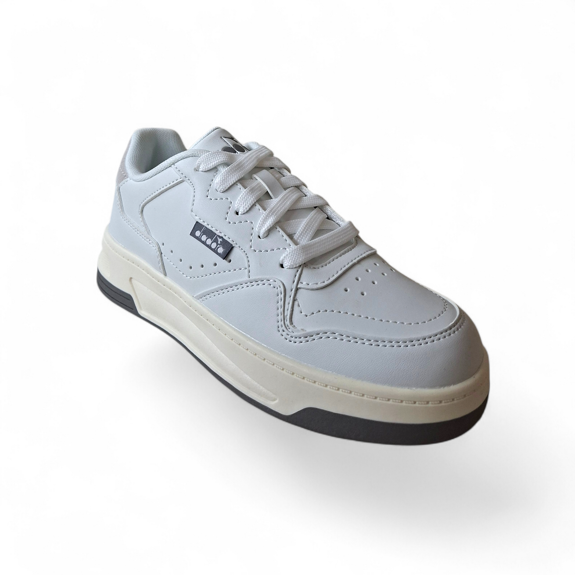 scarpe-ragazzo-Diadora-Ginger-bianco-grigio-laccio-classico-taglie-36-39-Scarpetteria-Gica-Trani
