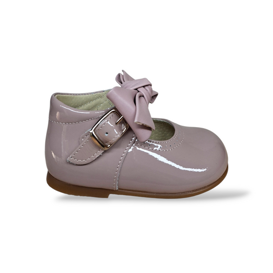 ballerine-bambina-panyno-cipria-vernice-fibbia-fiocco-primi-passi-scarpetteria-gica-trani
