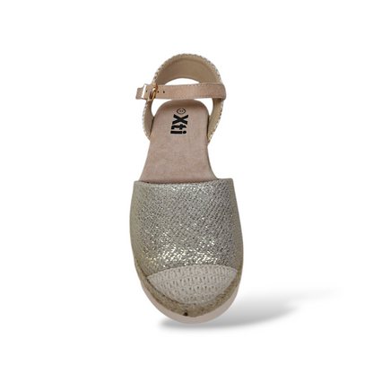 scarpetteria-gica-scarpe-cerimonia-bambina-xti-beige-oro-fibia-regolabile-comode-eleganti