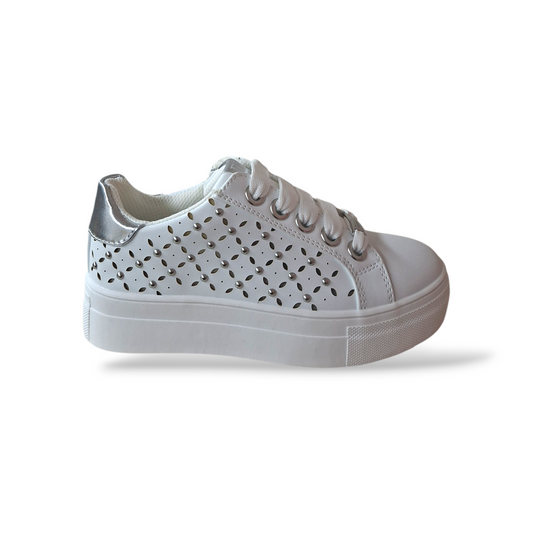 Scarpetteria-Gica-Trani – Ferrè-FB-413 sneakers cerimonia bambina bianche argento laccio e zip laterale