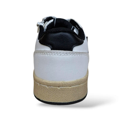 asso-hyper-scarpe-bambini-ragazzi-bianco-nero-lacci-zip-laterale-stella-fondo-gomma-taglie-27-37-back-to-school-sport-scarpetteria-gica-trani
