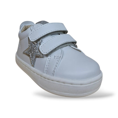 scarpe-battesimo-bambina-balducci-cita-6642-bianco-argento-vera-pelle-pura-luminosa-velcro-fodera-vera-pelle-sottopiede-vera-pelle-fondo-gomma-soft-made-in-italy-artigianale-cerimonia-regalo-taglie-18-24-scarpetteria-gica-trani
