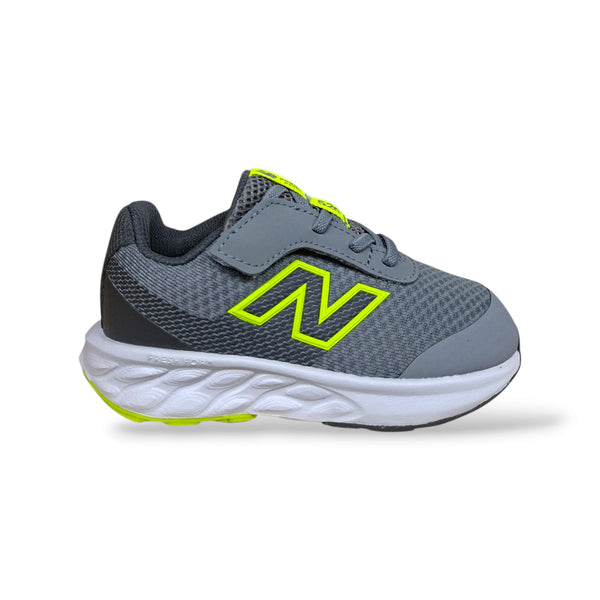 new-balance-520-i520885-sneakers-bambini-grigio-giallo-velcro-leggere-pratiche-scuola-back-to-school-taglie-20-27-scarpetteria-gica-trani
