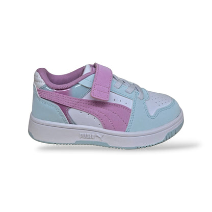 puma-rebound-407469-sneakers-bambine-celeste-rosa-bianco-pelle-tricolore-pastello-femminile-dolce-silhouette-alta-basket-laccio-elastico-velcro-autonomia-back-to-school-autunno-inverno-2026-taglie-28-35-scarpetteria-gica-trani
