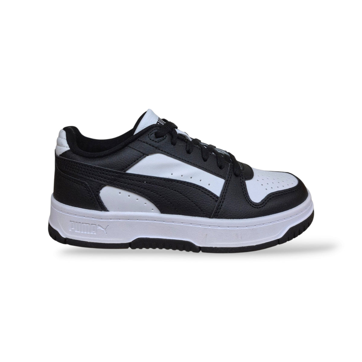 puma-rebound-408292-sneakers-bambini-ragazzi-nero-bianco-pelle-qualita-silhouette-alta-basket-retro-iconica-lacci-regolabili-sportivo-versatile-quotidiano-back-to-school-autunno-inverno-2026-taglie-36-37-38-39-scarpetteria-gica-trani
